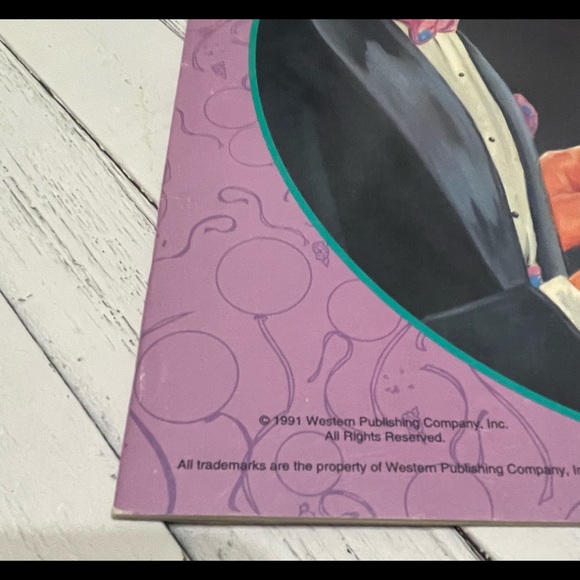 Golden Books vintage Prom Night Paper doll book - Picture 12 of 13